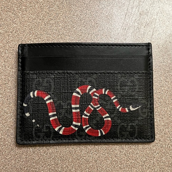 Gucci GG Snake Print Card Holder - Picture 1 of 3
